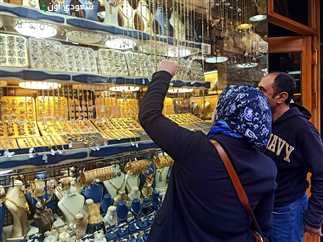 الصورة الرئيسية للمقال: انخفاض غير متوقع في سعر الذهب بعد زيادة عيار 21