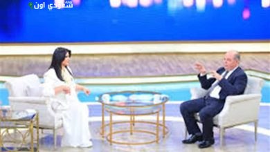 "معكم منى الشاذلي"