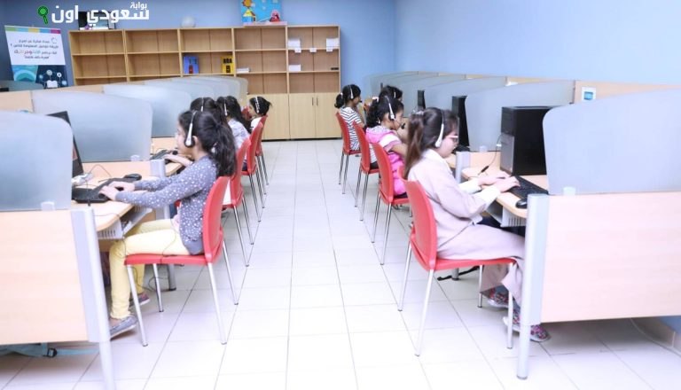 «التعليم» تحدد معاملة «الموهوبين»