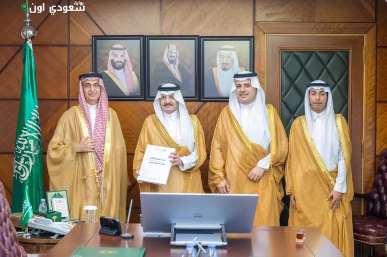 أمير الشرقية يستقبل رئيس المجلس التأسيسي للقطاع الصحي الشرقي