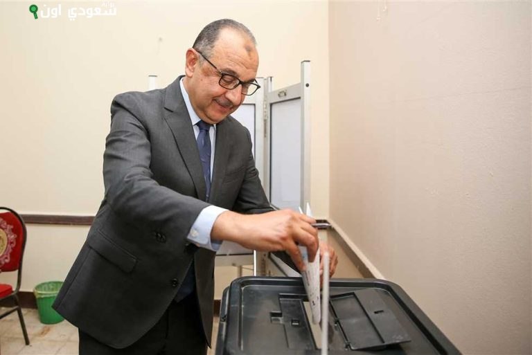 وزير قطاع الأعمال العام يشارك في انتخابات مجلس الشيوخ لعام 2025 بأصواته