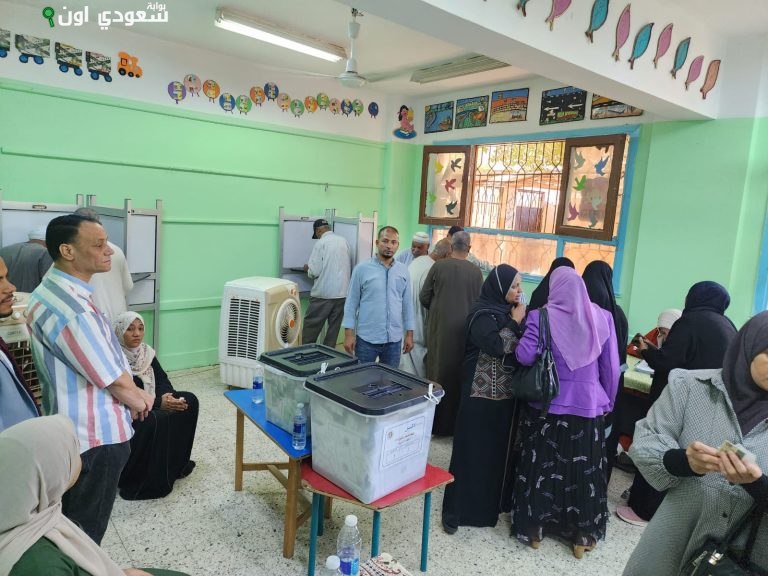 إقبال متزايد من السيدات والشباب في البياضية على التصويت بانتخابات الشيوخ