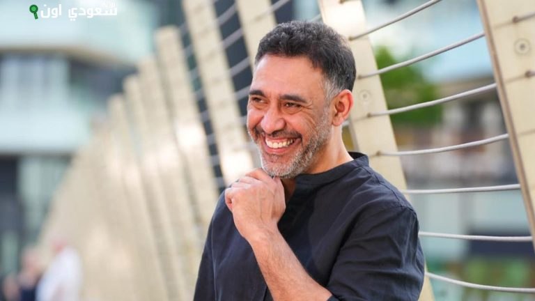 الفنان عمرو مصطفى