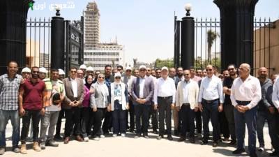 وزير الإسكان يناقش مشروعات "حياة كريمة"