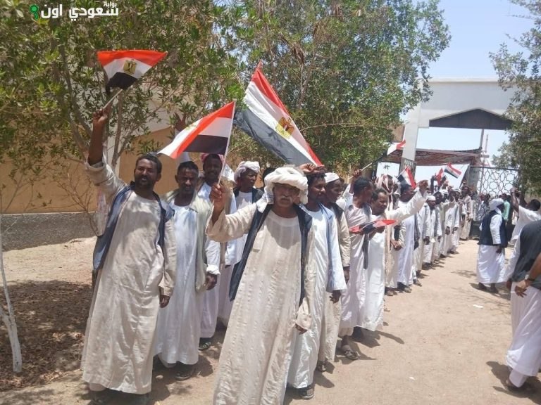 إقبال كثيف على لجان حلايب وشلاتين مساء امس اليوم الأول لانتخابات الشيوخ