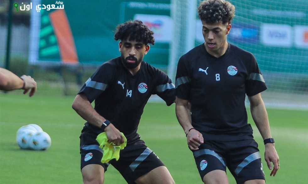 منتخب مصر يراقب حالة عاشور ومروان قبل معسكر سبتمبر