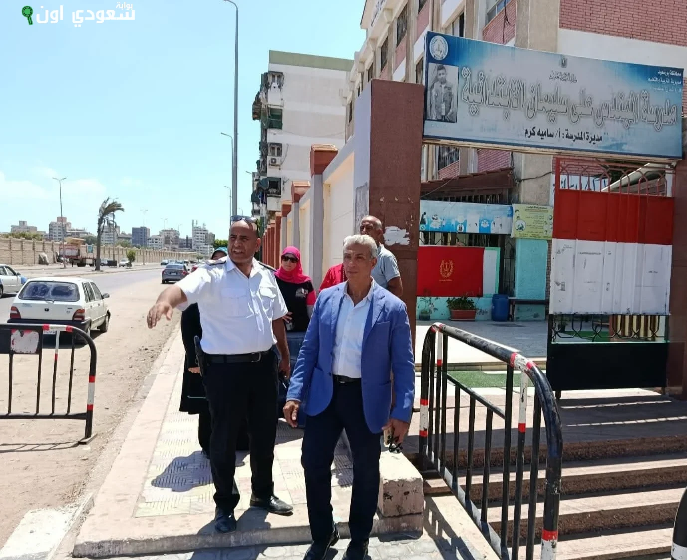 رئيس حى الزهور ببورسعيد يراقب جاهزية لجان انتخابات مجلس الشيوخ ويشارك بالصور