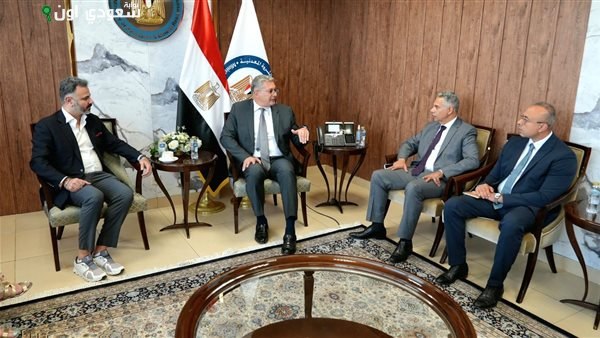 البترول: مقترحات تمويل ودعم فني إماراتية لقطاع التعدين