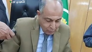 محافظ المنيا يحول غرف المدراء إلى فصول للطلاب