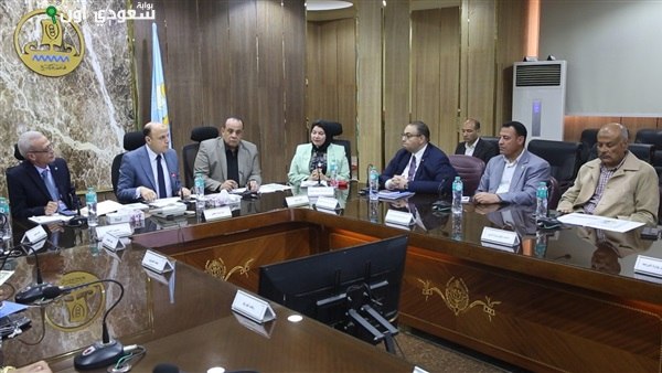 محافظ كفر الشيخ يناقش مع وفد "الفاو" تطوير الزراعة الذكية