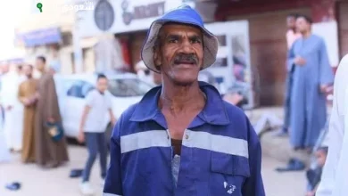 العم محمود عبد الباسط، عامل النظافة