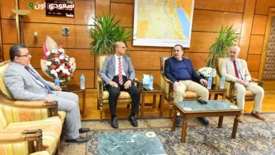 محافظ أسيوط يهنئ أحمد المنشاوي