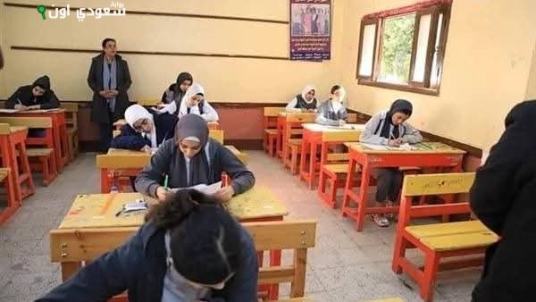 5026 طالباً وطالبة يؤدون امتحانات الدور الثاني في سوهاج