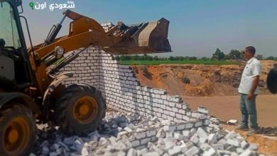 إزالة مخالفة بناء عاجلة في نجع حمادي بقنا