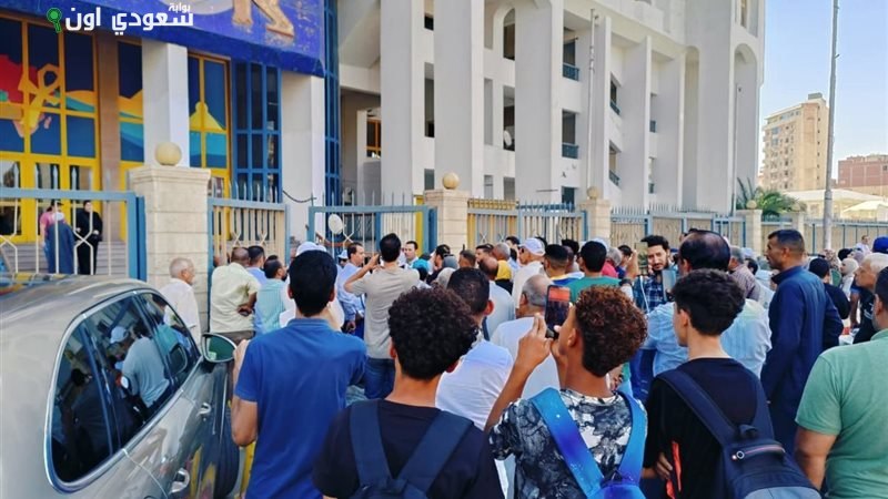 نادي الإسماعيلي حالة من الحشود الكبيرة