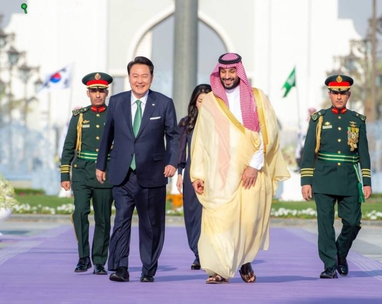 ولي العهد والرئيس الكوري يتبادلان الحوار