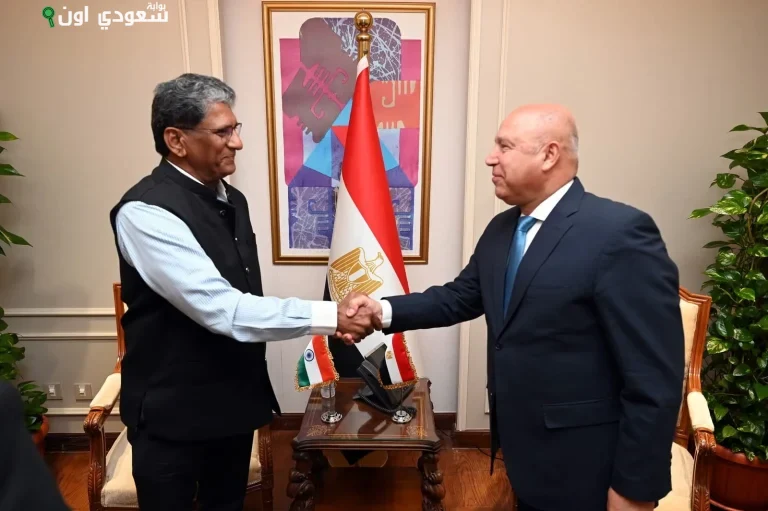 كامل الوزير يناقش مع سفير الهند بالقاهرة آفاق التعاون المستقبلي