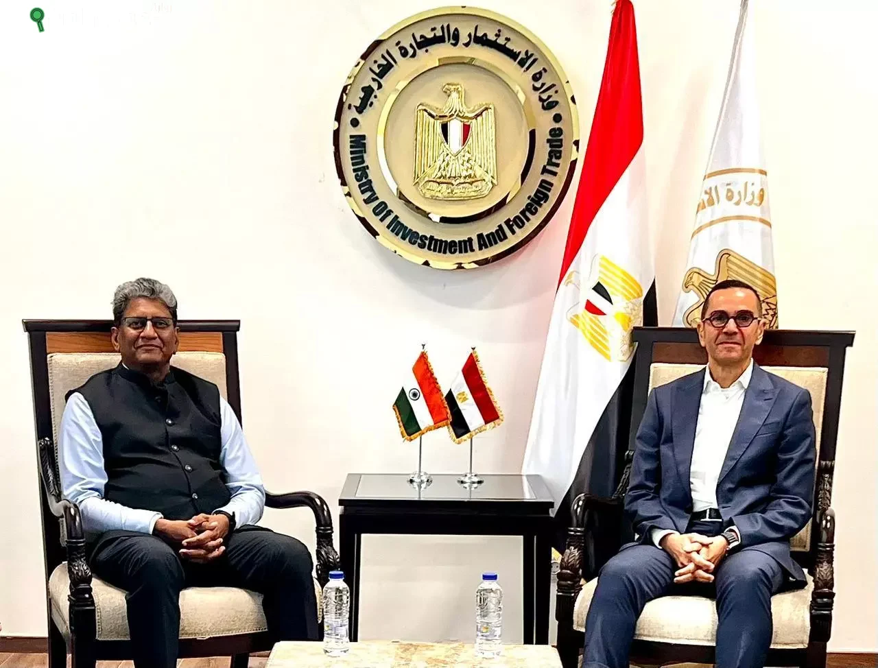وزير الاستثمار يلتقي السفير الهندي