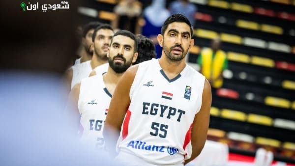 لاعب منتخب مصر لكرة السلة، عمر طارق،
