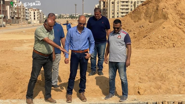 رئيس جهاز مدينة القاهرة الجديدة يزور محطة الصرف الصحي