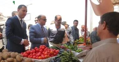 محافظ كفرالشيخ يتفقد حملات ضبط الأسواق