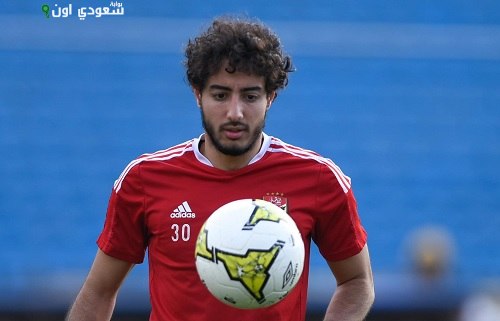 لاعب الأهلي محمد هاني