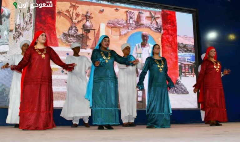 فرقة أسوان للفنون الشعبية تنهي مشاركتها بمهرجان صيف بلدنا