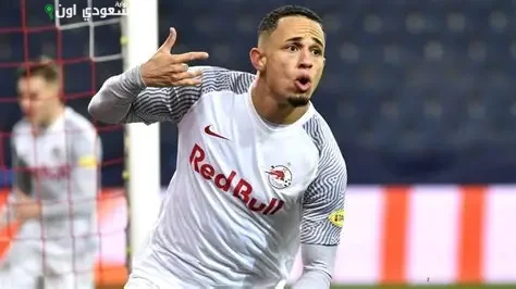 نوح أوكافور