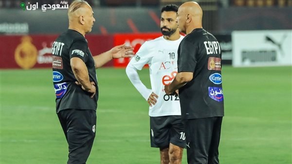 نجوم المنتخب المصري السابقين