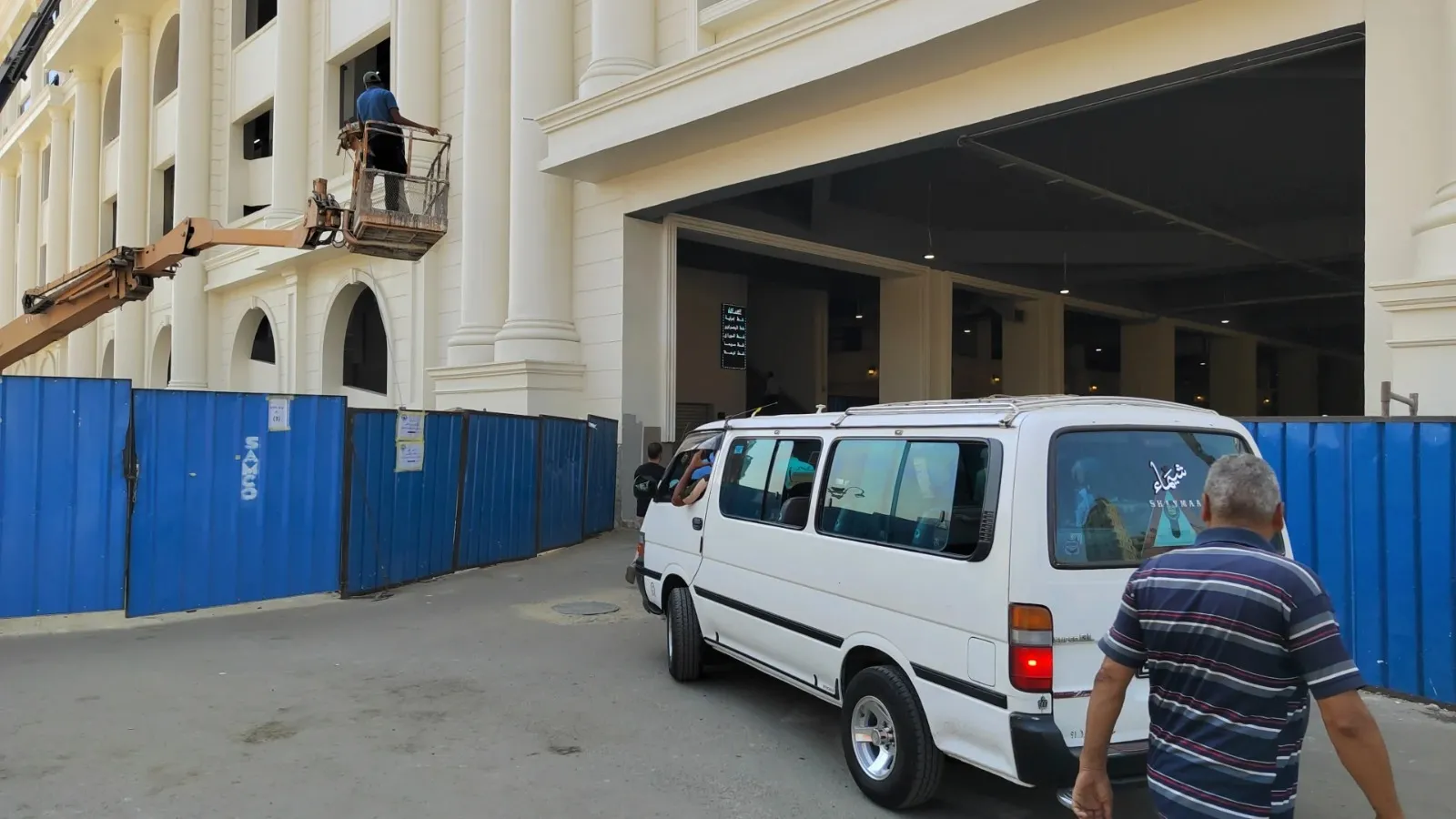 تشغيل الموقف متعدد الطوابق الجديد بميدان رمسيس