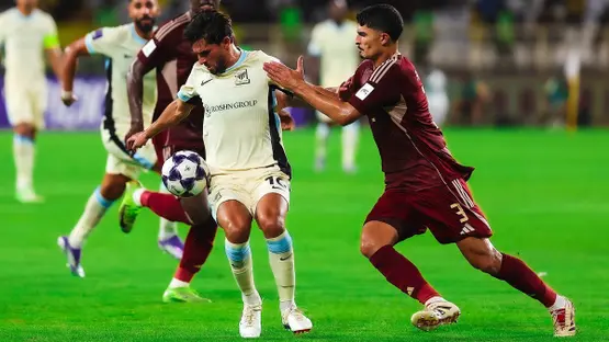 الوحدة يهزم الاتحاد