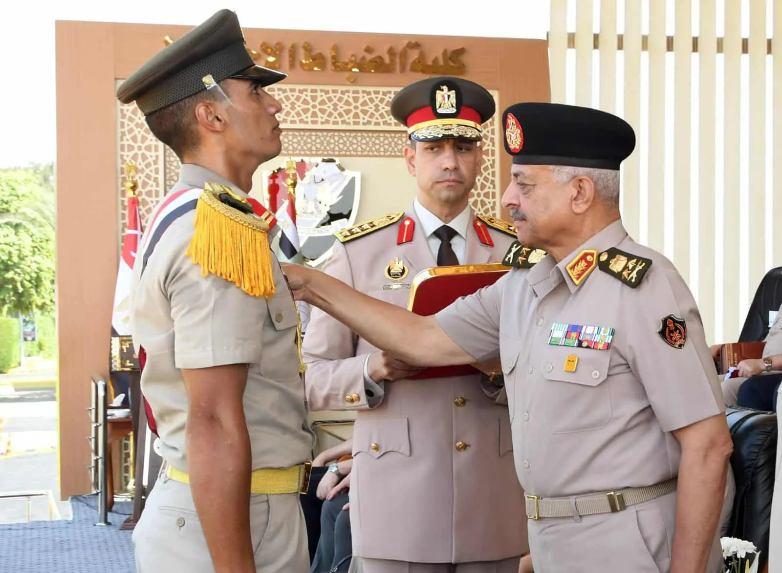 تخريج الدفعة 168 من كلية الضباط الاحتياط بحضور القائد العام للقوات المسلحة