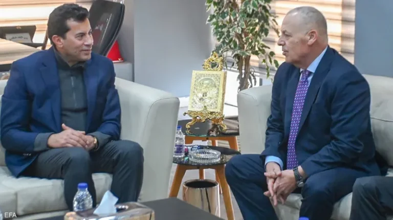 اجتماع وزير الرياضة مع اتحاد الكرة