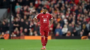 آرني سلوت يعلن تشكيل ليفربول أمام برينتفورد ويشيد بعودة محمد صلاح