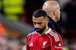 سلوت يوضح سبب استبعاد محمد صلاح من تشكيل ليفربول أمام فرانكفورت