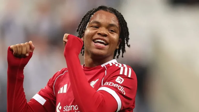 ريو نجوموها ليفربول