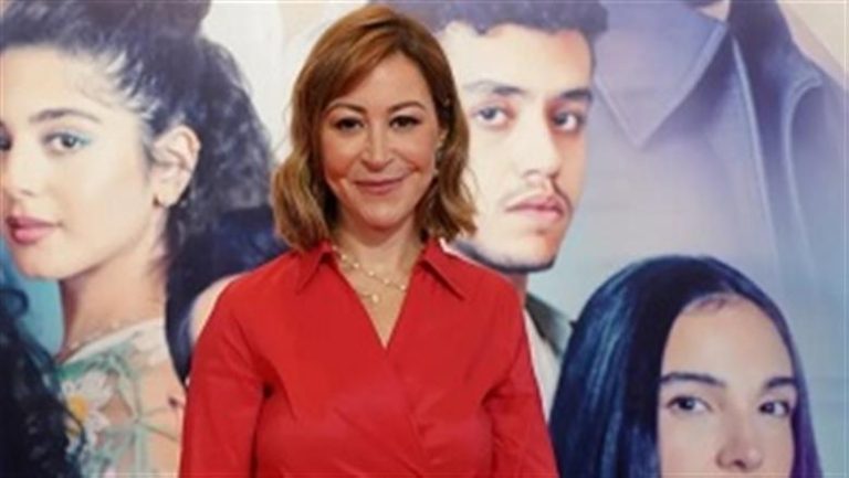 منة شلبي تعود إلى السينما بفيلم "هيبتا