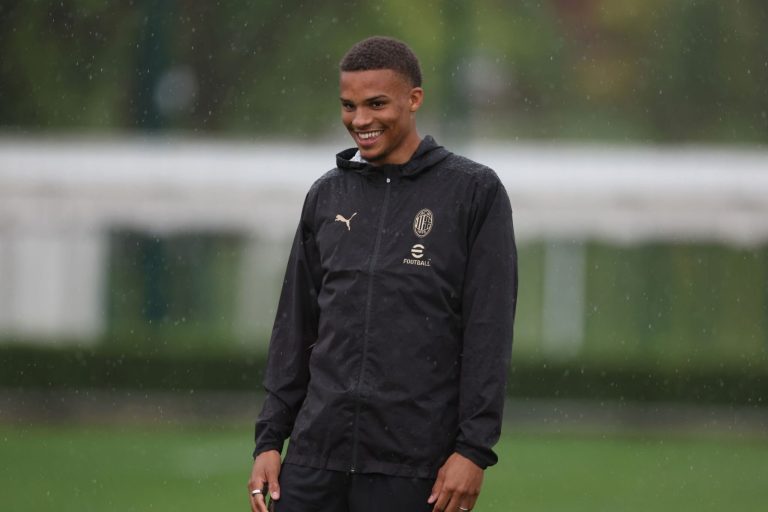 انضمام ماليك تشاو لنيوكاسل يونايتد