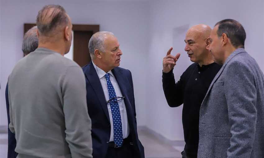 حسام حسن يدعم منتخب الناشئين