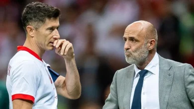 تصريحات مدرب بولندا عن ليفاندوفسكي