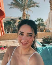 الفنانة دعاء حكم