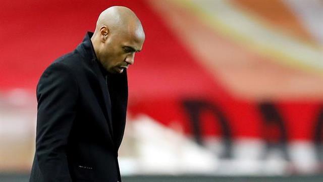 تييري هنري يستبعد برشلونة من المرشحين