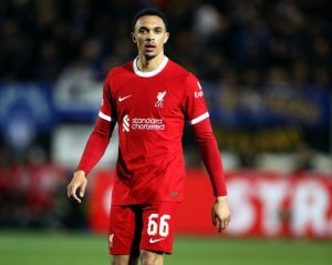 جيرمان جيناس: رحيل أرنولد إلى ريال مدريد أثر على أداء محمد صلاح