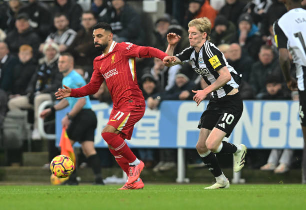 أنتوني جوردون لخلافة محمد صلاح