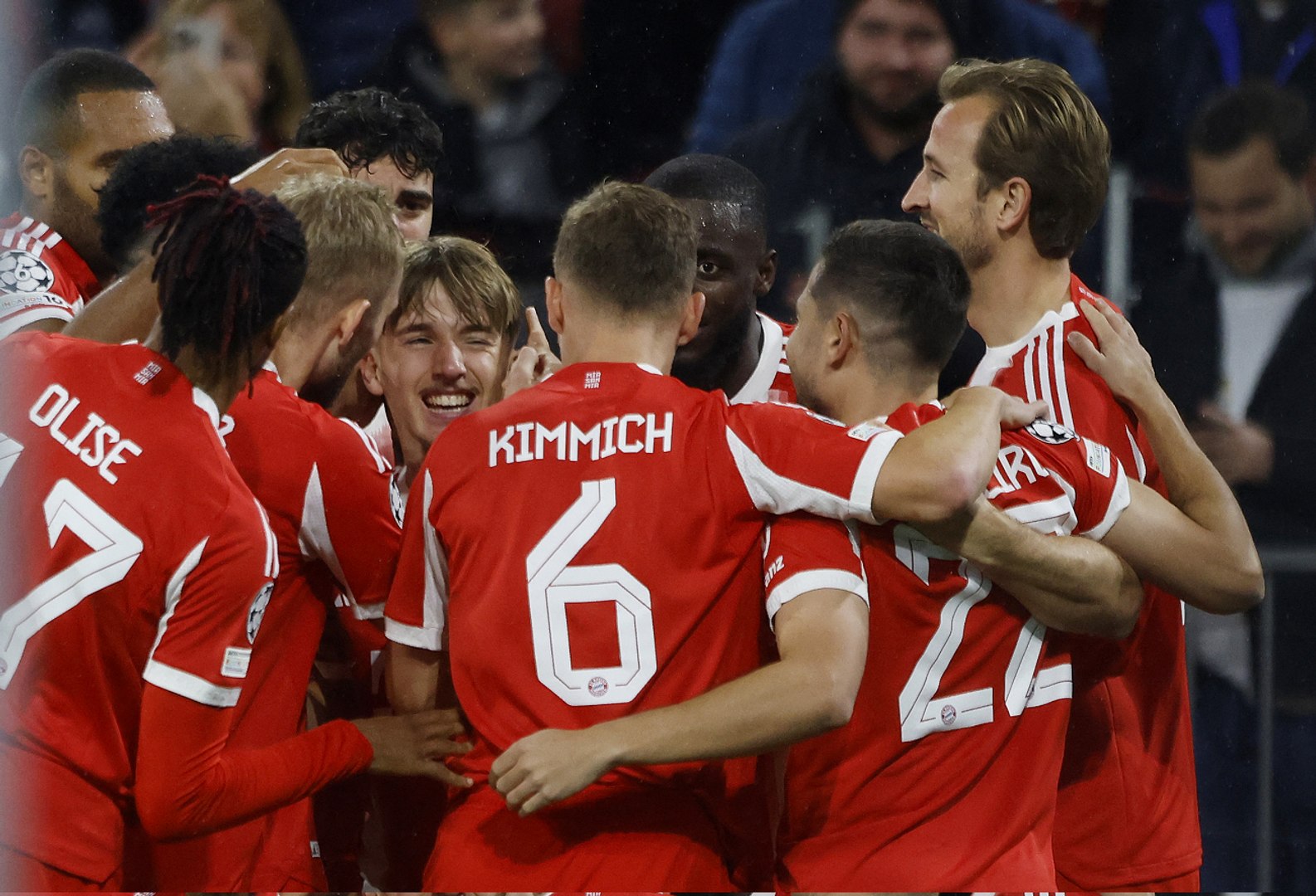 بايرن ميونخ يكتسح كلوب بروج برباعية