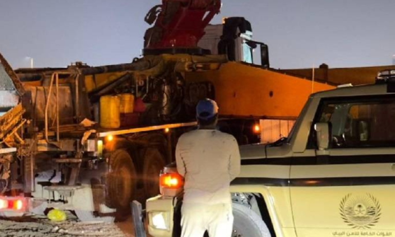 القوات الخاصة للأمن البيئي تضبط مقيمًا بنجلاديشيًا لتلويثه التربة في المنطقة الشرقية