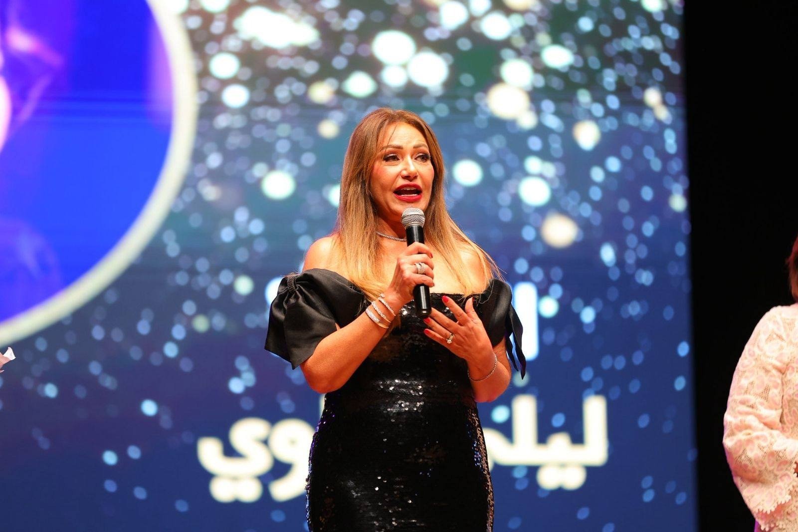 ليلى علوي تتألق في افتتاح مهرجان الإسكندرية السينمائي