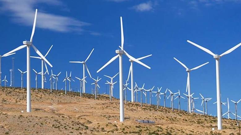 محطة رياح جبل الزيت في البحر الأحمر