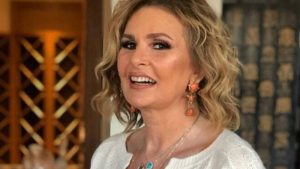 يسرا: معرض 50 سنة مشوار مش مجرد تكريم.. هو احتفال بالعُمر والذكريات