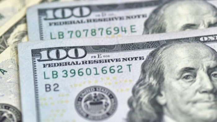 أسعار الدولار تتراوح في البنوك المصرية اليوم وسط تقلبات السوق المالية الحالية